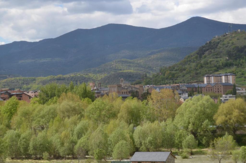 Casa Rural La Vall Del Cadi La Seu d'Urgell Quarto foto